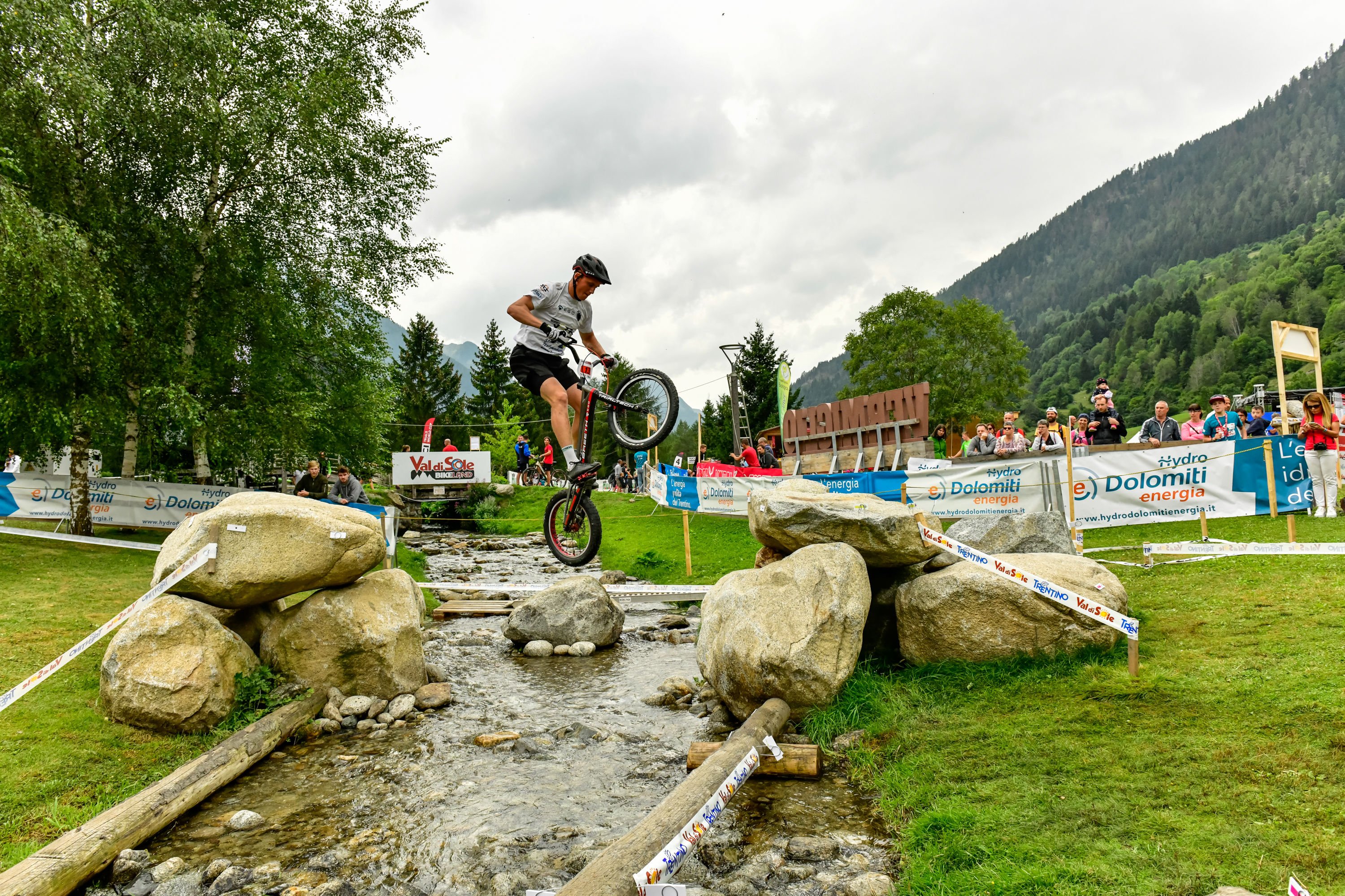 Example of a competition 20-inch rider on a professional course setup crossing a narrow river